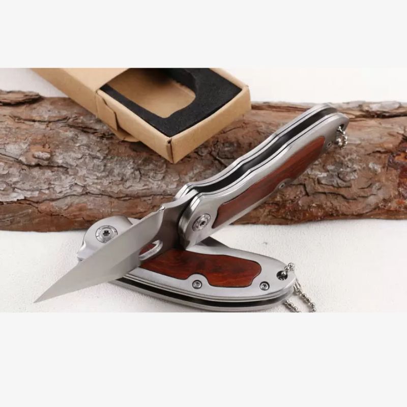 Browning F113: Compact Steel & Wood Pocket Hunting Knife